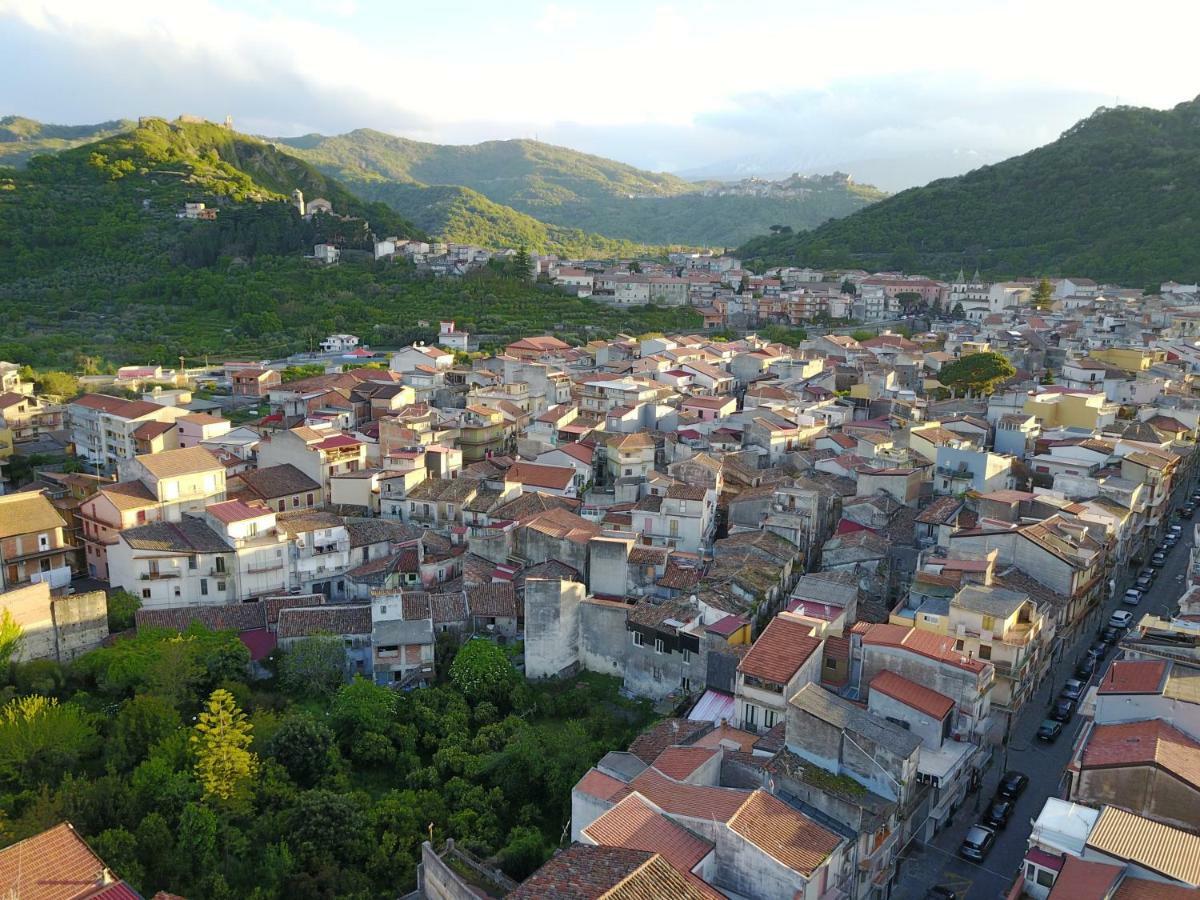 Casa Catena Francavilla di Sicilia Eksteriør bilde