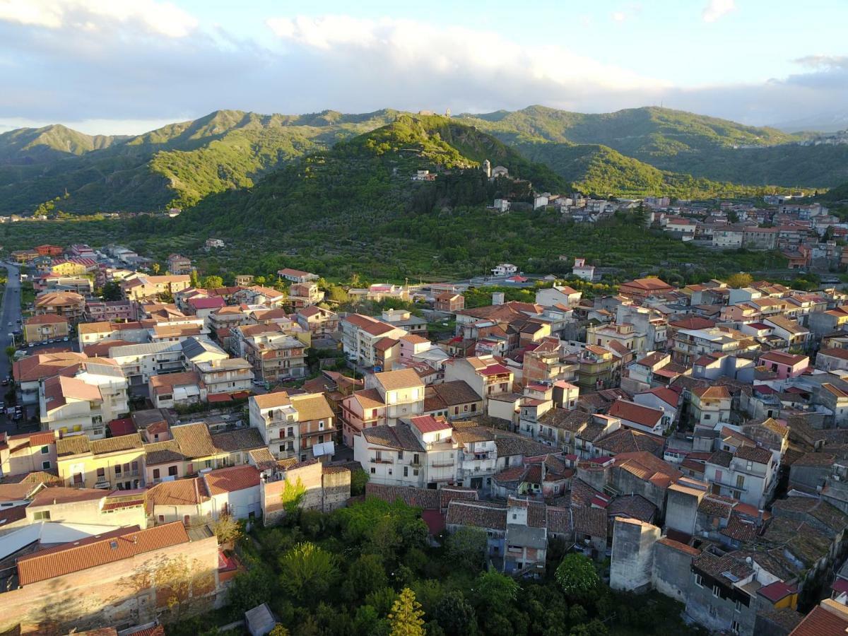Casa Catena Francavilla di Sicilia Eksteriør bilde